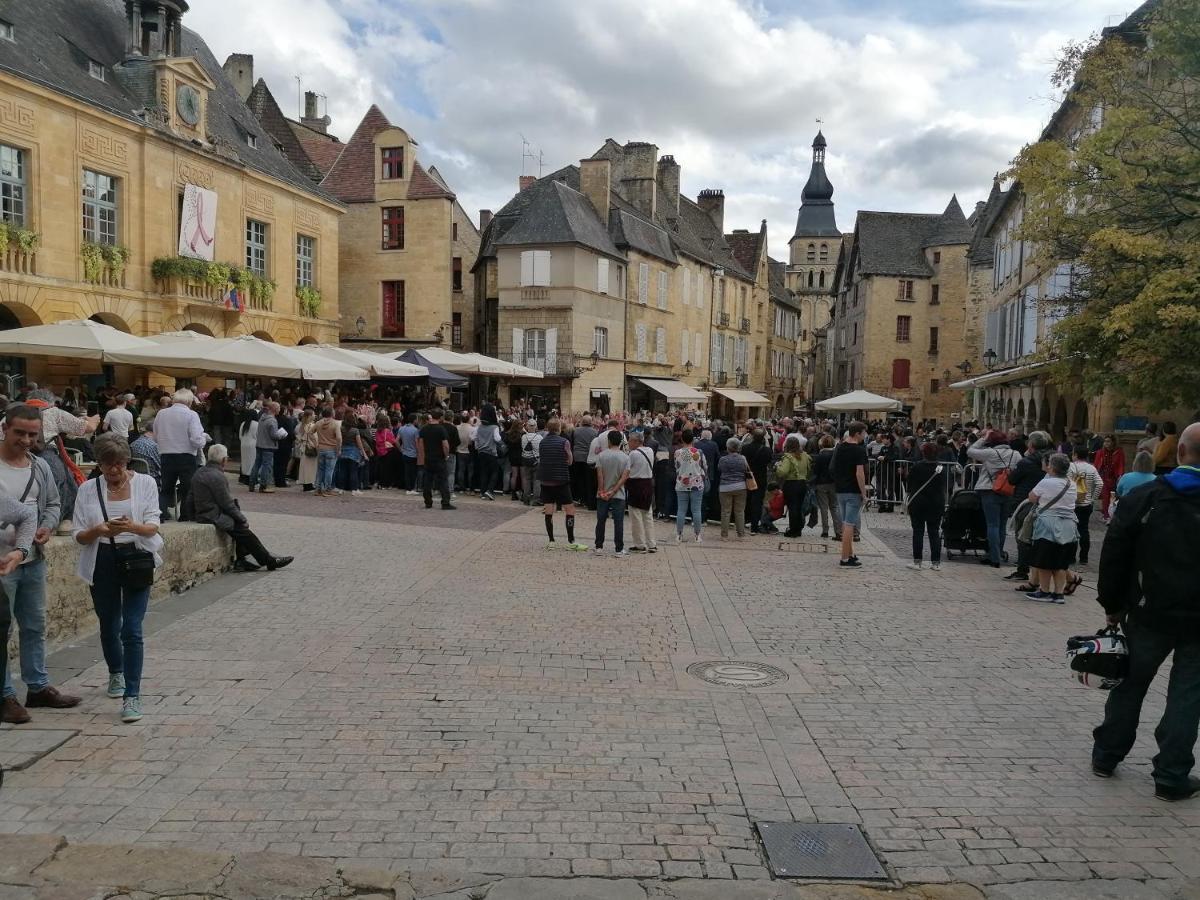 Le P'Tit Appart Sarlat Exterior foto